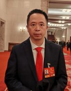 <b>化拓展‘人工智能+’</b>